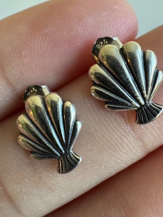 Jewelry - 925 Sterling Silver Sea Shell Earring Studs